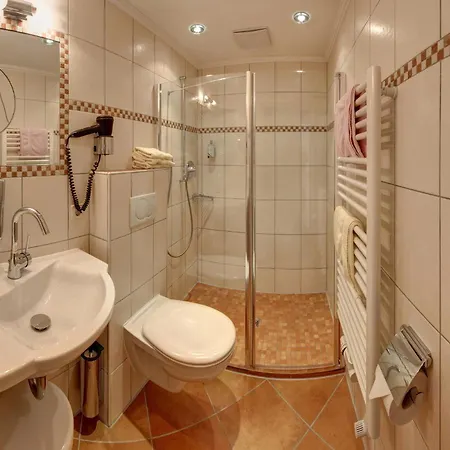 Gasthof-metzgerei Hirschbichler - Chiemgau Karte Hotel